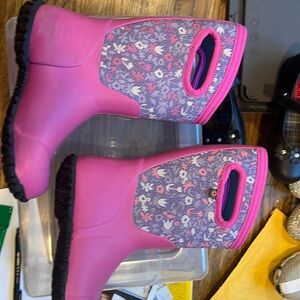 Girls bogs Durham flower